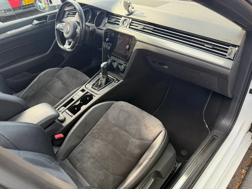 Volkswagen Arteon VW Arteon 2.0 TSI R-Line | Panorama | Massage | Leder | 20” uit 2020, foto 10