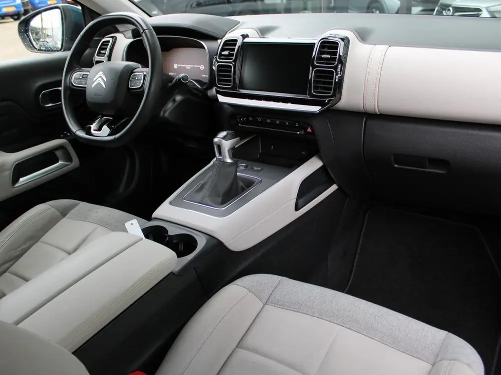 Citroën C5 Aircross 1.2 PureTech Shine uit 2019, foto 3