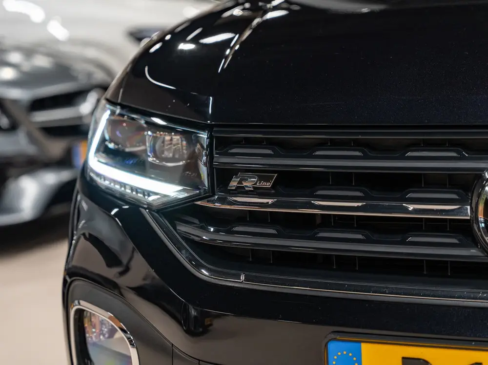Volkswagen T-Cross 1.5 TSI 150PK DSG R-Line, Virtual Cockpit uit 2022, foto 10