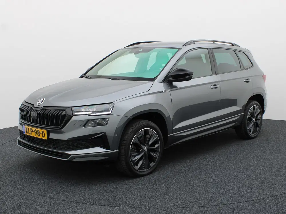 Skoda Karoq 1.5 TSI ACT Sportline Business uit 2024, foto 2