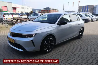 Opel Astra 1.6 Hybrid Business Edition 1e Eigenaar uit 2022