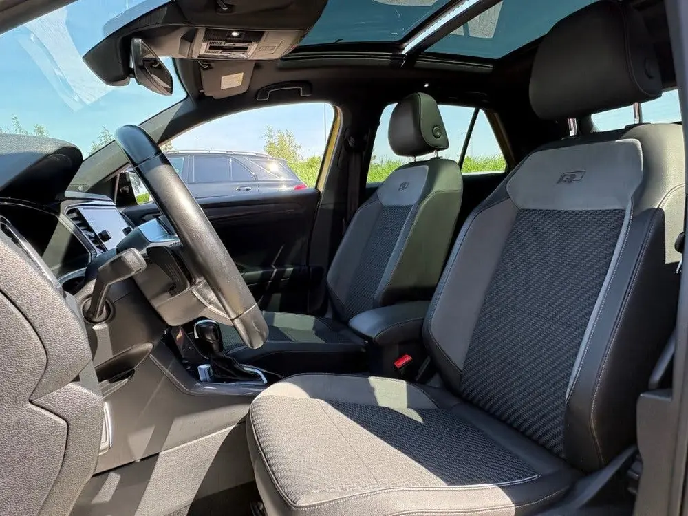 Volkswagen T-ROC 1.5 TSI AUT. ACT 150PK R-LINE SPORT PANO-DA uit 2020, foto 5