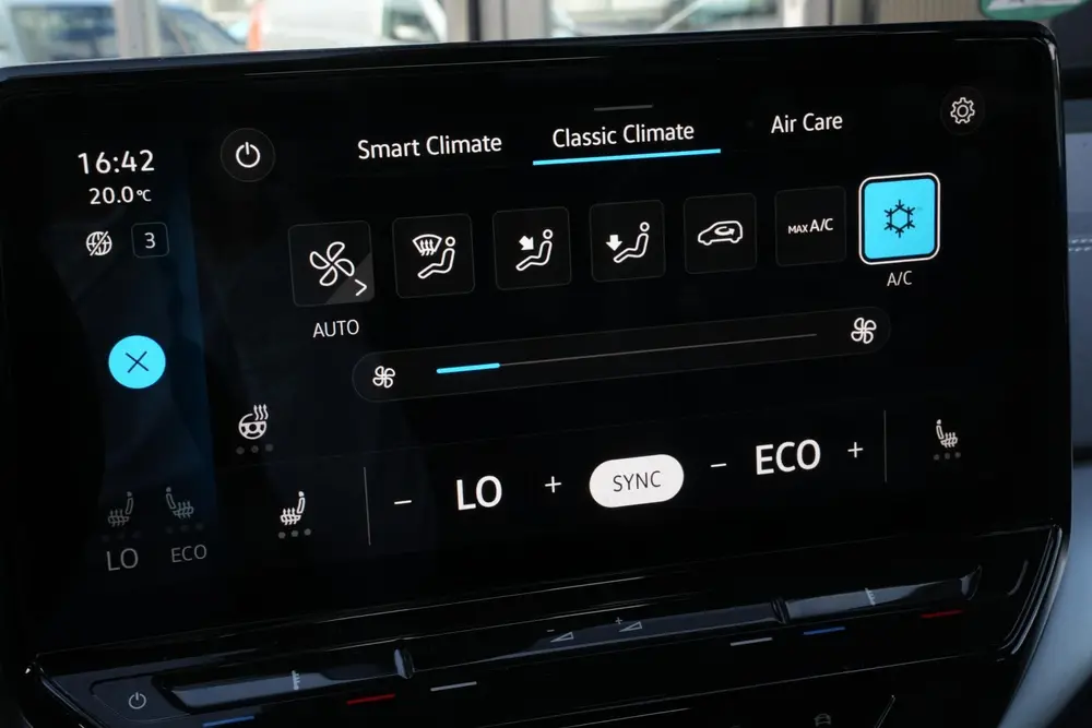 Volkswagen ID.5 Pro 77 kWh Warmtepomp Emergency braking DAB uit 2022, foto 19