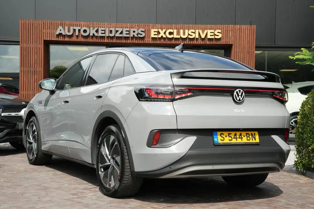 Volkswagen ID.5 Pro 77 kWh Warmtepomp Emergency braking DAB uit 2022, foto 7