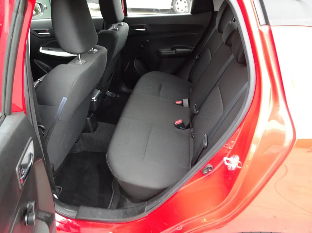 Suzuki Swift 1.2 Comfort uit 2019, foto 11
