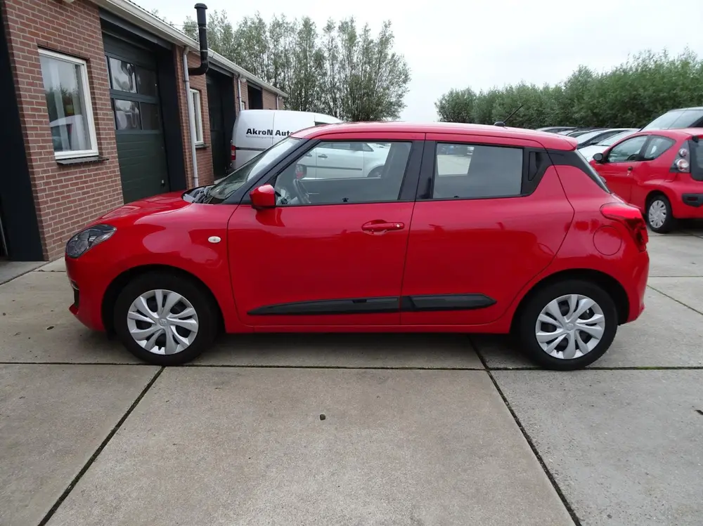 Suzuki Swift 1.2 Comfort uit 2019, foto 4