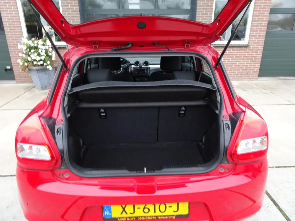 Suzuki Swift 1.2 Comfort uit 2019, foto 8