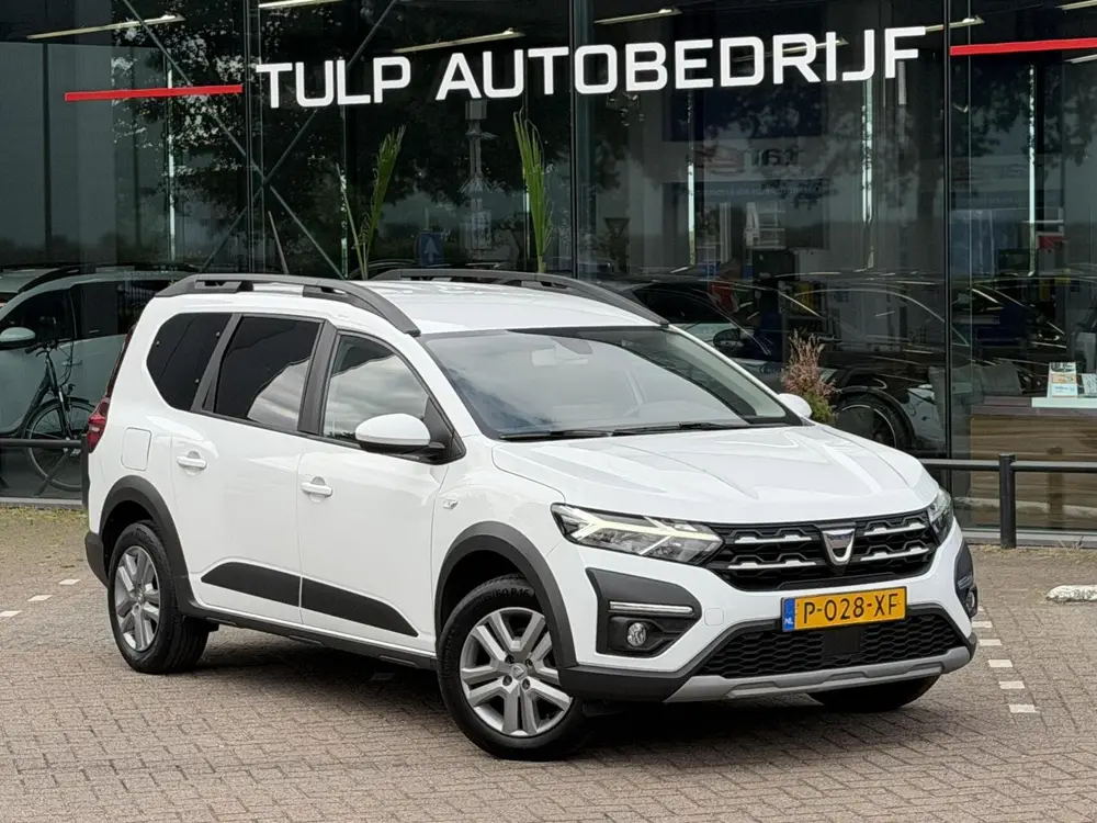 Dacia Jogger 1.0 TCe Bi-Fuel Comfort 7p. Airco Cruise N uit 2022
