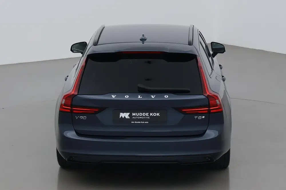 Volvo V90 T8 Plus Dark uit 2024, foto 9