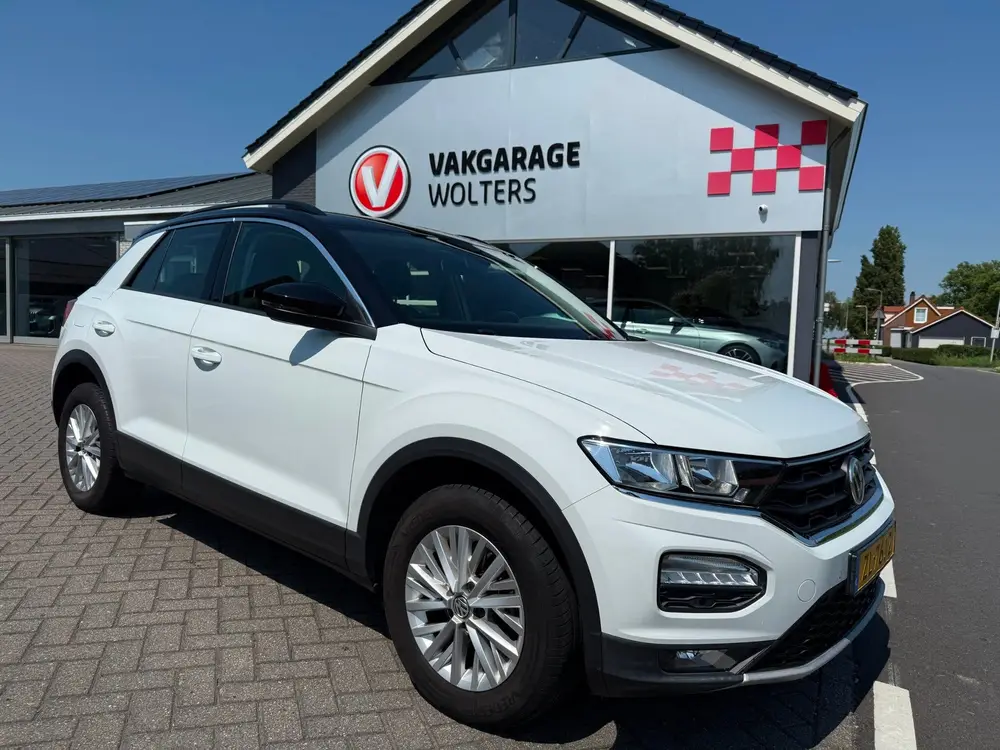 Volkswagen T-Roc 1.5 TSI Style Automaat RIJKLAAR! uit 2019, foto 2