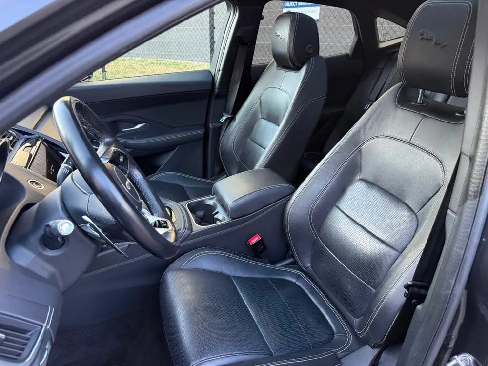 Jaguar E-Pace 1.5 P300e AWD R-Dynamic S *PANORAMA-LEDER-TREK uit 2021, foto 7