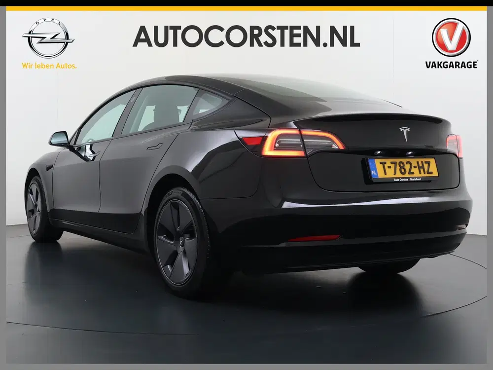 Tesla Model 3 Long Range RWD 75 kWh Warmtepomp PanoDak T uit 2023, foto 2