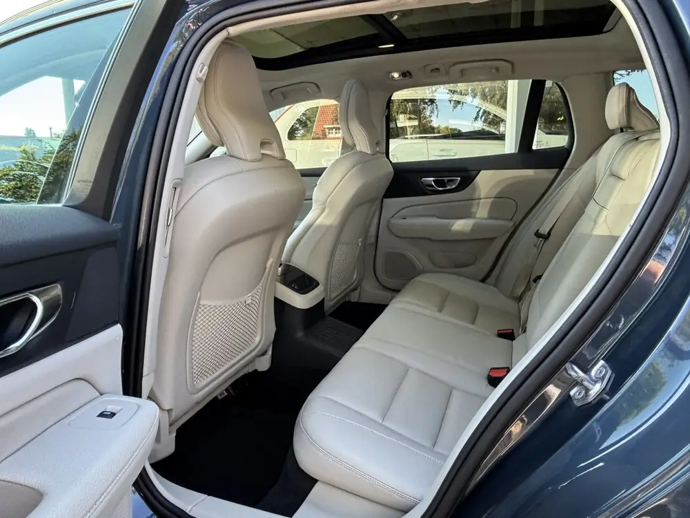 Volvo V60 T8 AWD Inscription Panorama HeadUp 360 (bj uit 2019, foto 9