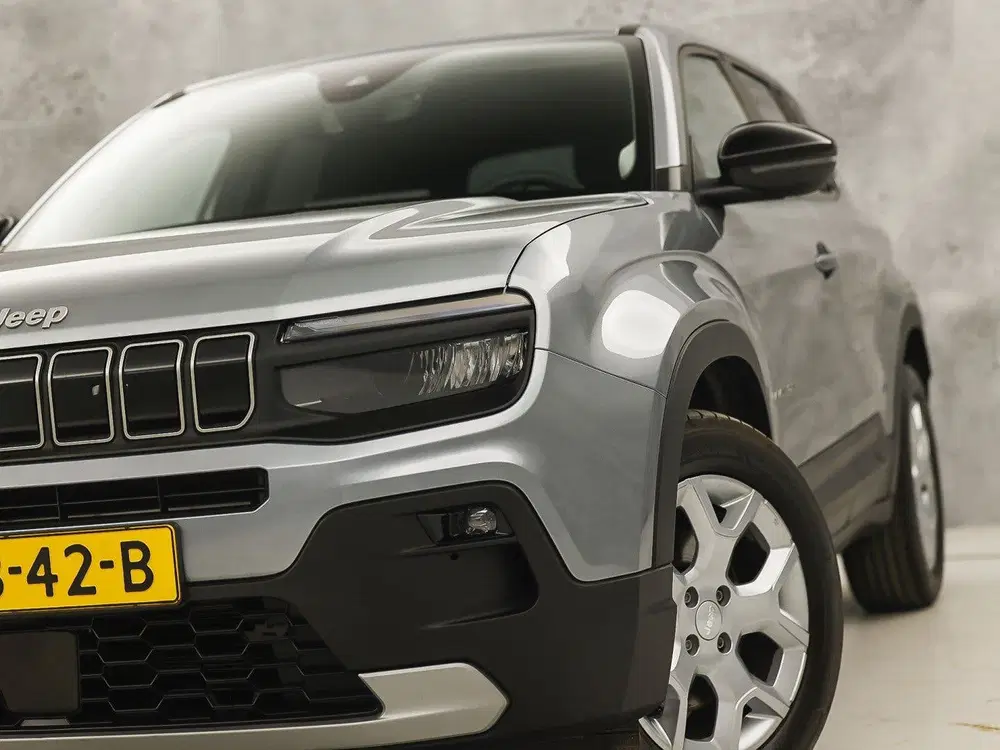 Jeep Avenger 1.2 e-Hybrid Altitude Automaat (VIRTUAL CO uit 2025, foto 11