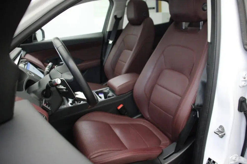 Jaguar E-Pace 1.5 P300e AWD R-Dynamic HSE - Panorama, Carpla uit 2022, foto 10
