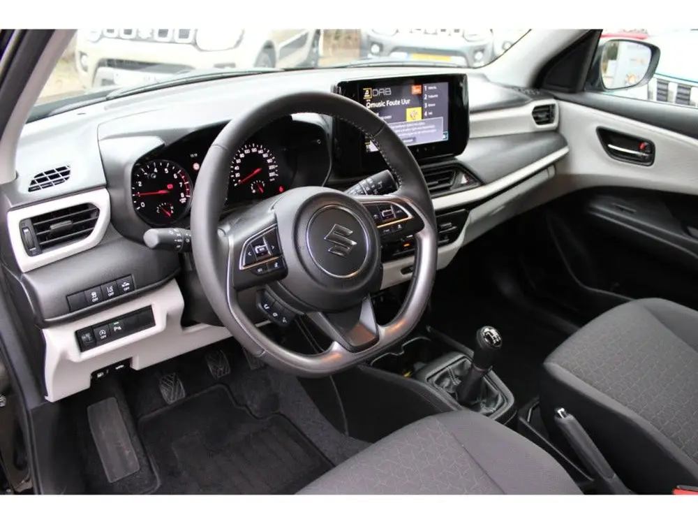 Suzuki Swift Select uit 2025, foto 10