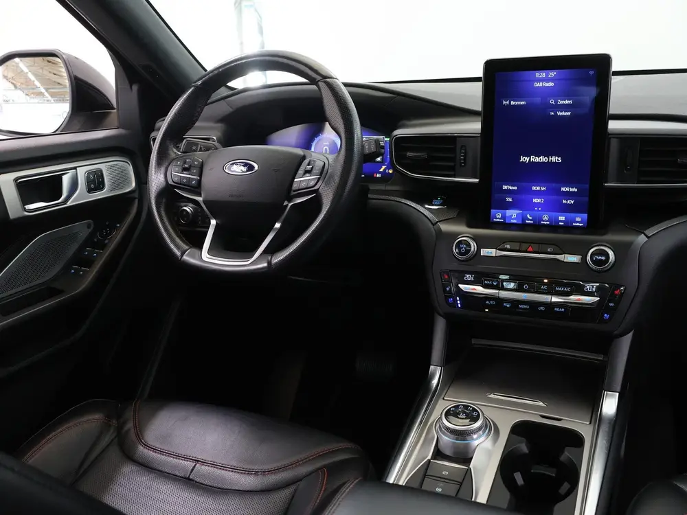 Ford Explorer 3.0 V6 EcoBoost PHEV ST-Line uit 2020, foto 10
