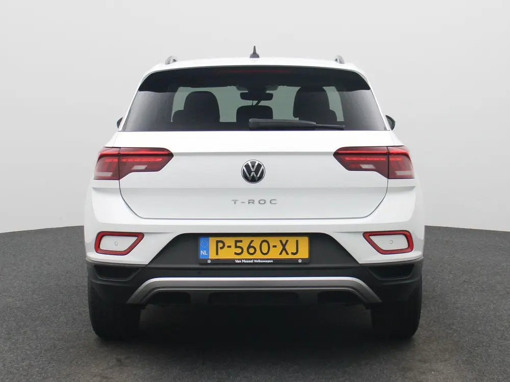Volkswagen T-Roc 1.5 TSI Life uit 2022, foto 5