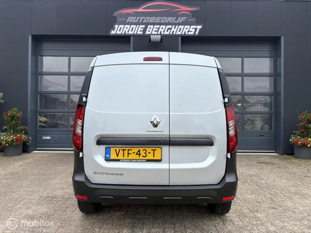 Renault Express 1.5 dCi 75 Comfort uit 2022, foto 5