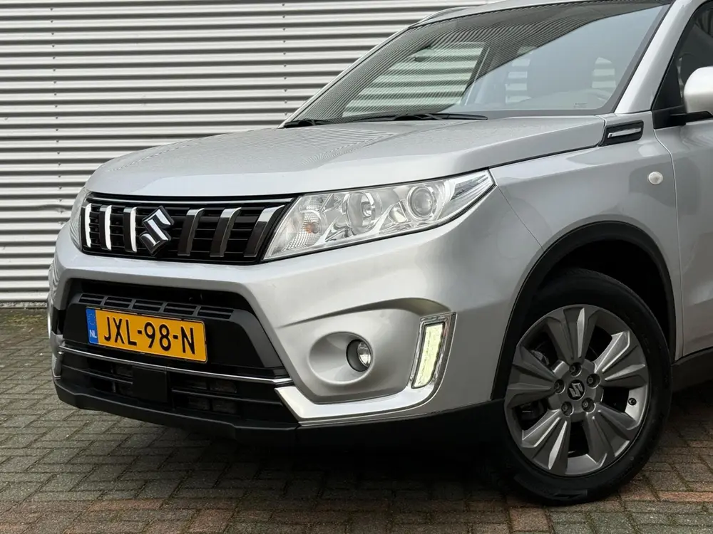 Suzuki Vitara 1.0 Boosterjet Autom Led Carplay Cruise Camera uit 2019, foto 18