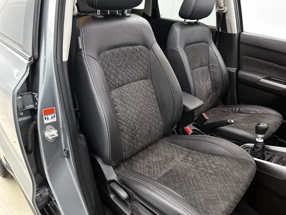 Suzuki Vitara 1.4 Boosterjet Comfort Smart Hybrid uit 2022, foto 13