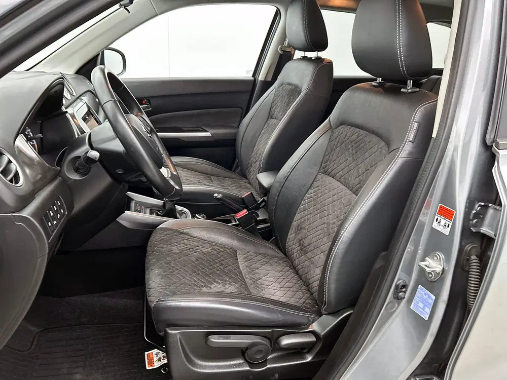 Suzuki Vitara 1.4 Boosterjet Comfort Smart Hybrid uit 2022, foto 5