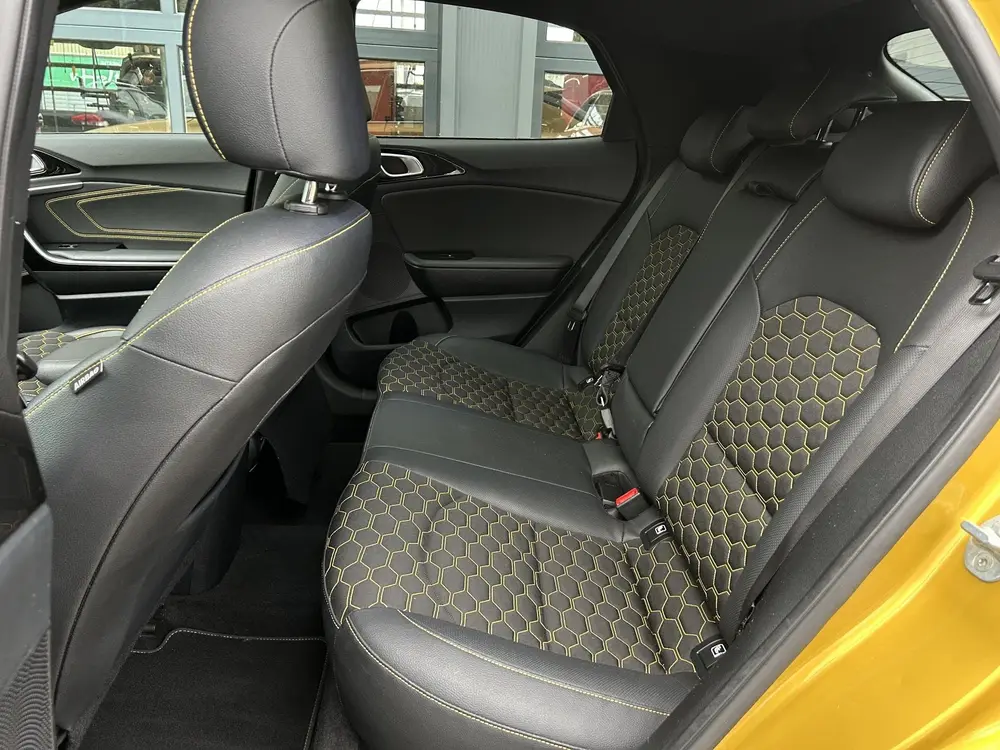 Kia XCeed 1.4 T-GDi DynamicPlusLine uit 2019, foto 4