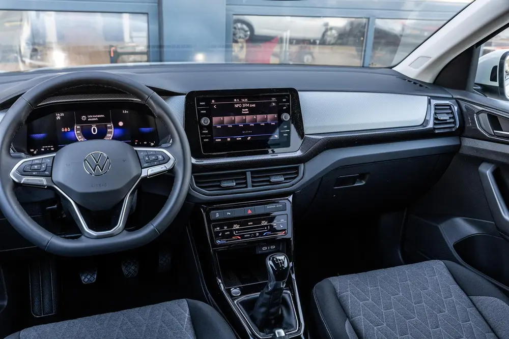 Volkswagen T-Cross 1.0 TSI 95pk Life Edition | Climate Contr uit 2026, foto 20