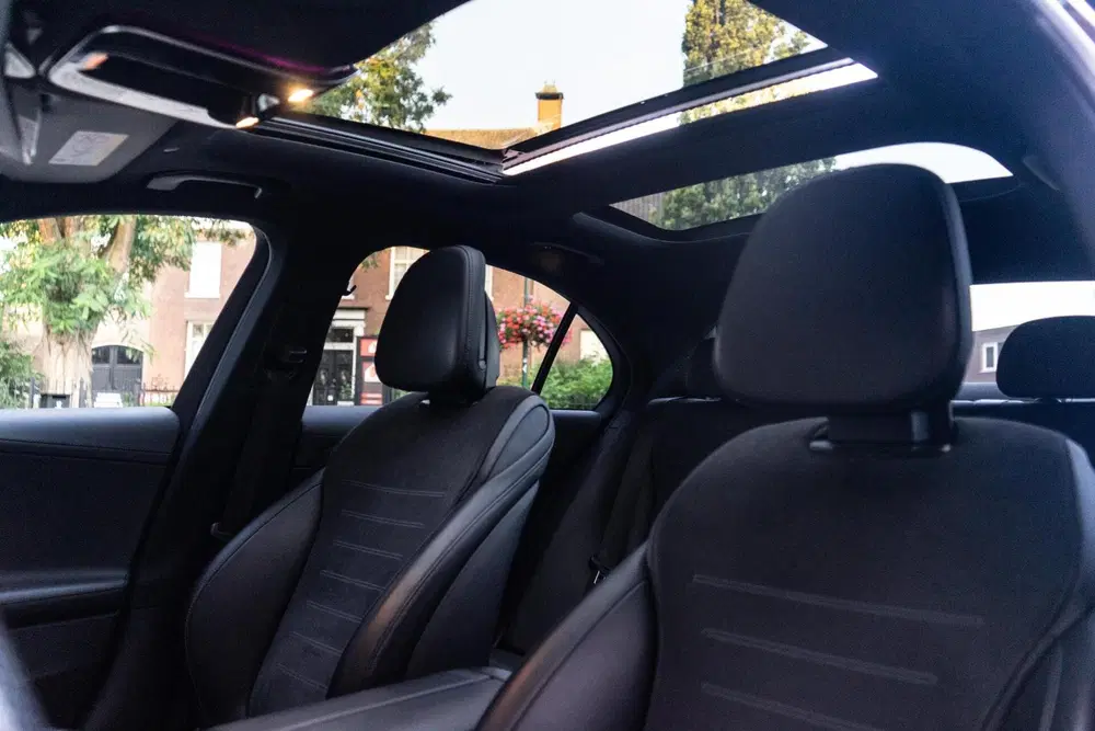 Mercedes-Benz C-Klasse 200 AMG Pano uit 2021, foto 11