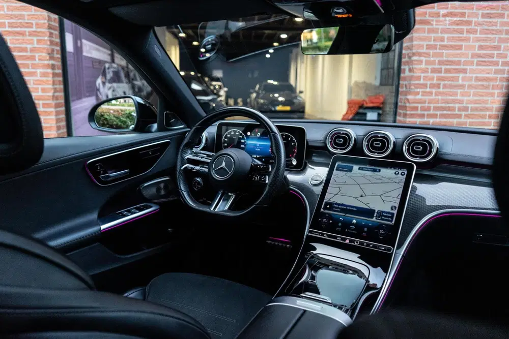 Mercedes-Benz C-Klasse 200 AMG Pano uit 2021, foto 13