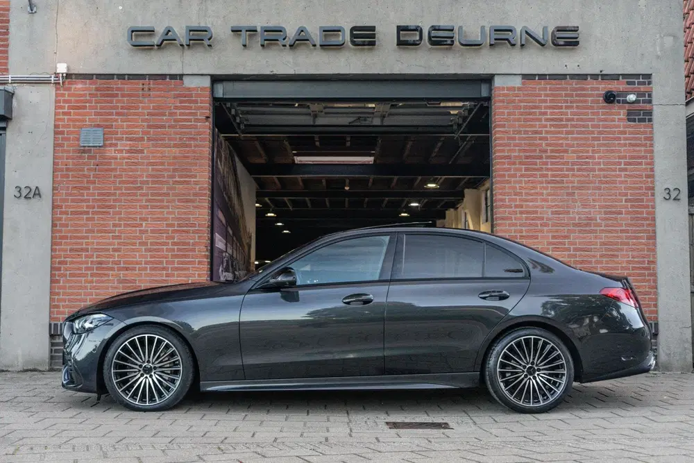 Mercedes-Benz C-Klasse 200 AMG Pano uit 2021, foto 4
