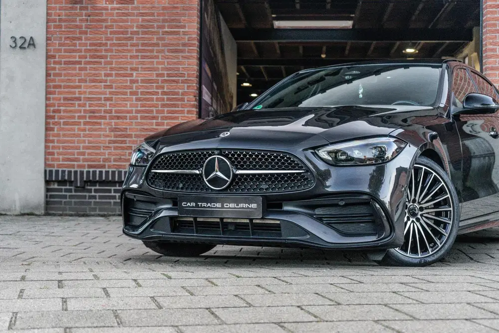 Mercedes-Benz C-Klasse 200 AMG Pano uit 2021, foto 5