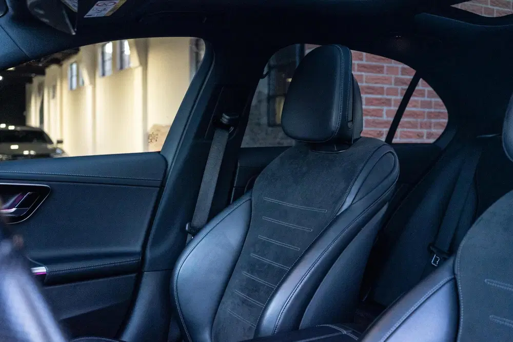 Mercedes-Benz C-Klasse 200 AMG Pano uit 2021, foto 9