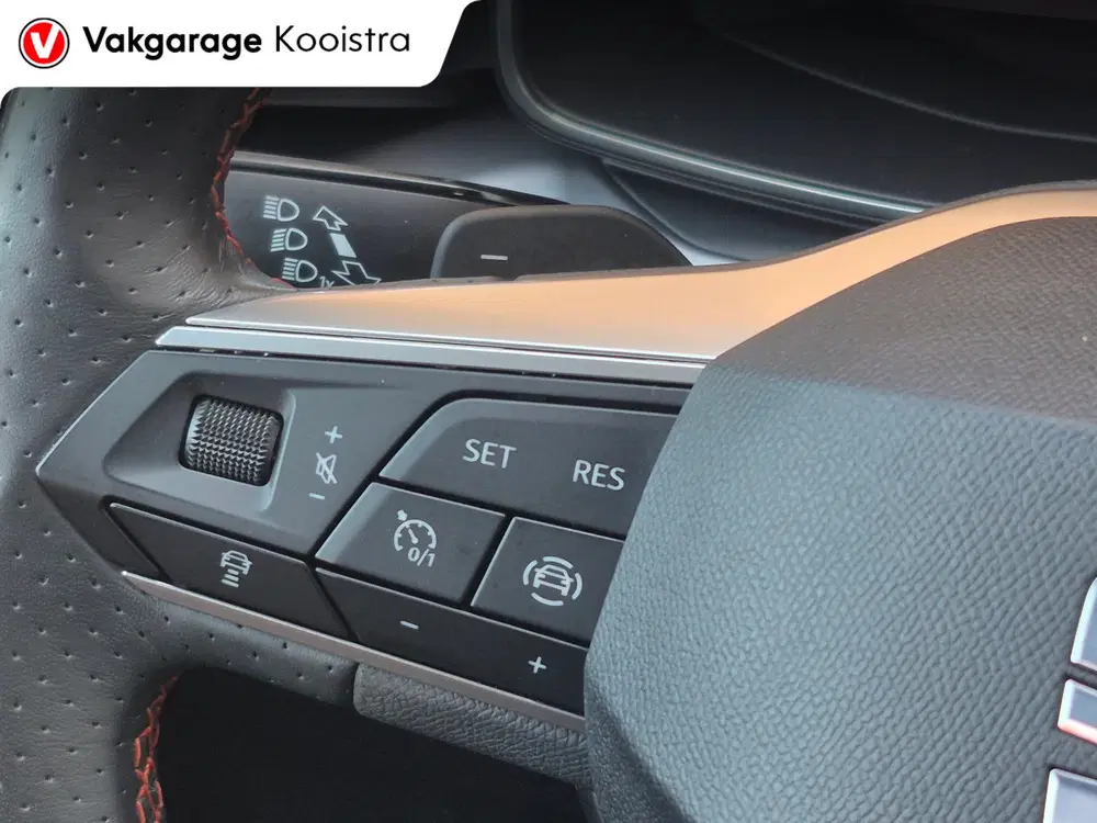SEAT Leon 1.5 eTSI FR uit 2020, foto 13