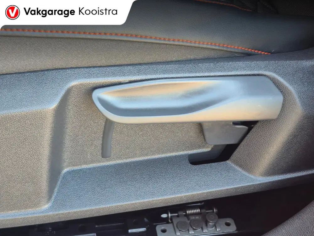 SEAT Leon 1.5 eTSI FR uit 2020, foto 19