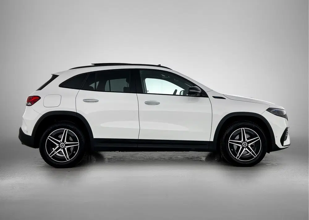 Mercedes-Benz EQA 250 Business Solution AMG 67 kWh AMG Line uit 2021, foto 15