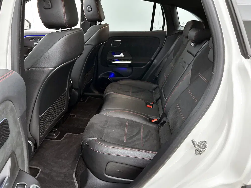 Mercedes-Benz EQA 250 Business Solution AMG 67 kWh AMG Line uit 2021, foto 20