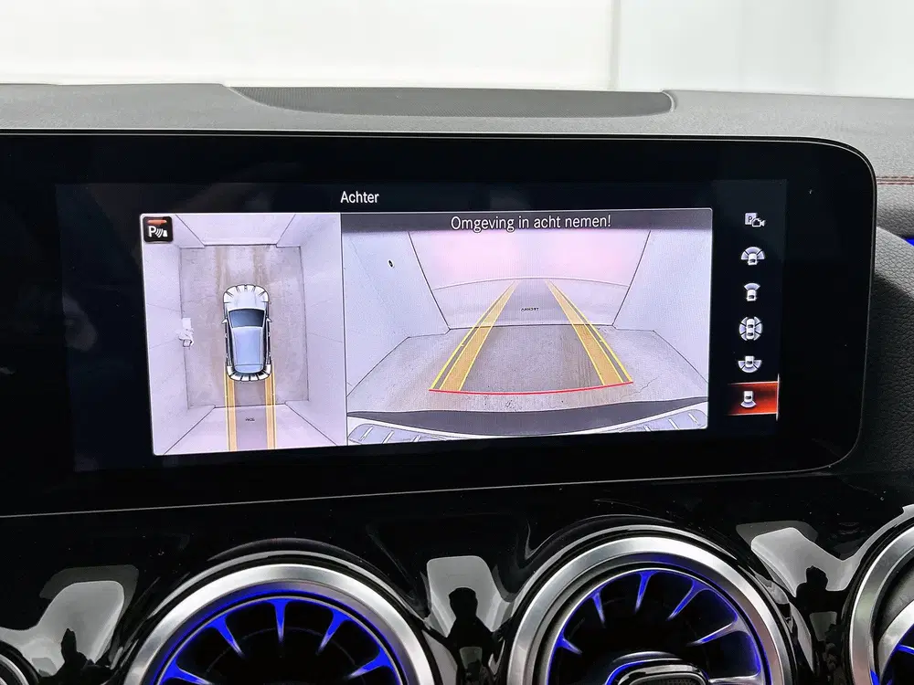 Mercedes-Benz EQA 250 Business Solution AMG 67 kWh AMG Line uit 2021, foto 9