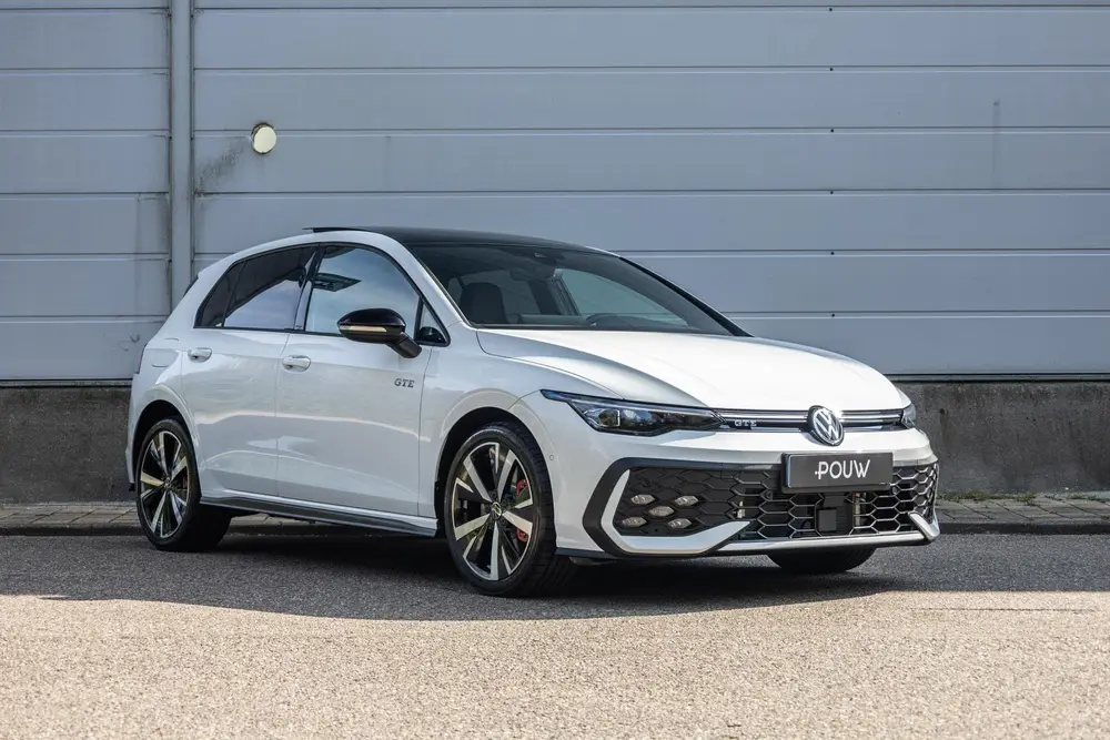 Volkswagen Golf GTE 1.5 eHybrid 272pk | 100% | Panoramadak | uit 2025, foto 11