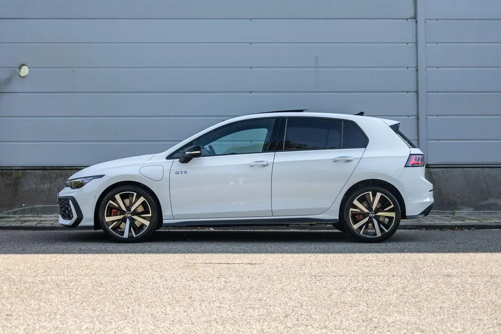 Volkswagen Golf GTE 1.5 eHybrid 272pk | 100% | Panoramadak | uit 2025, foto 15