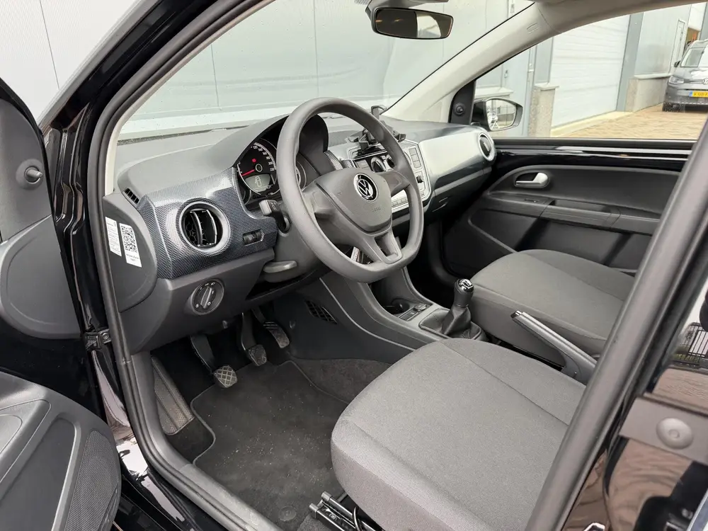Volkswagen Up! 1.0 uit 2024, foto 10