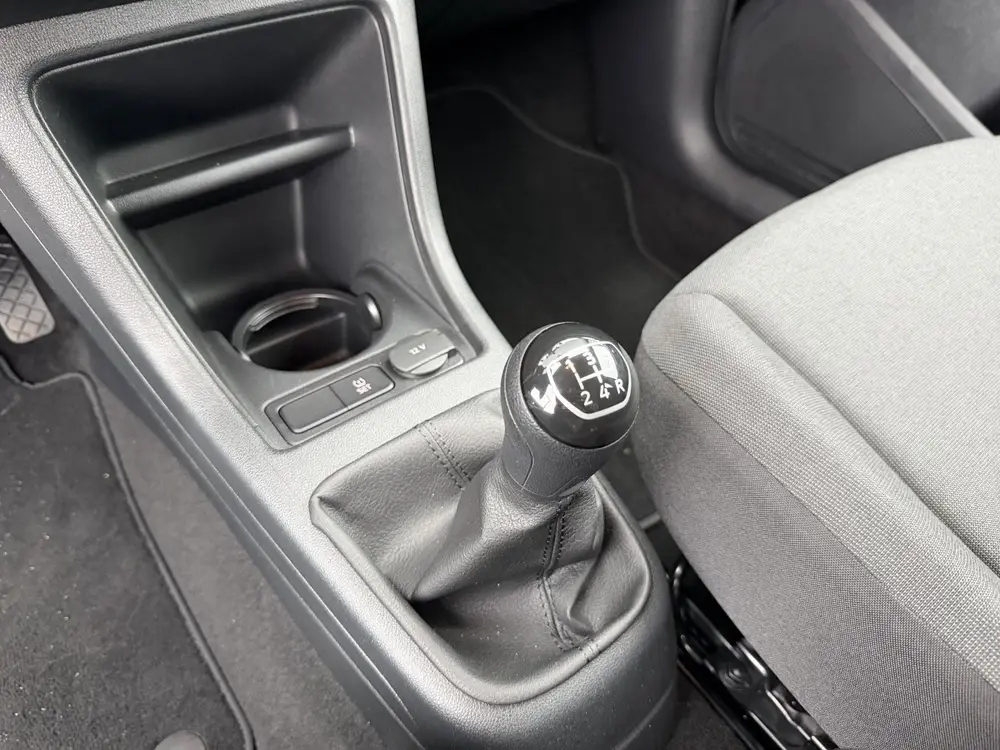 Volkswagen Up! 1.0 uit 2024, foto 18