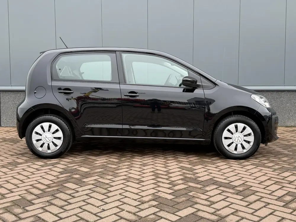 Volkswagen Up! 1.0 uit 2024, foto 8