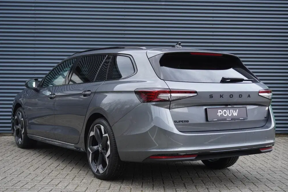 Skoda Superb 1.5 TSI 150pk PHEV Sportline Business uit 2026, foto 12