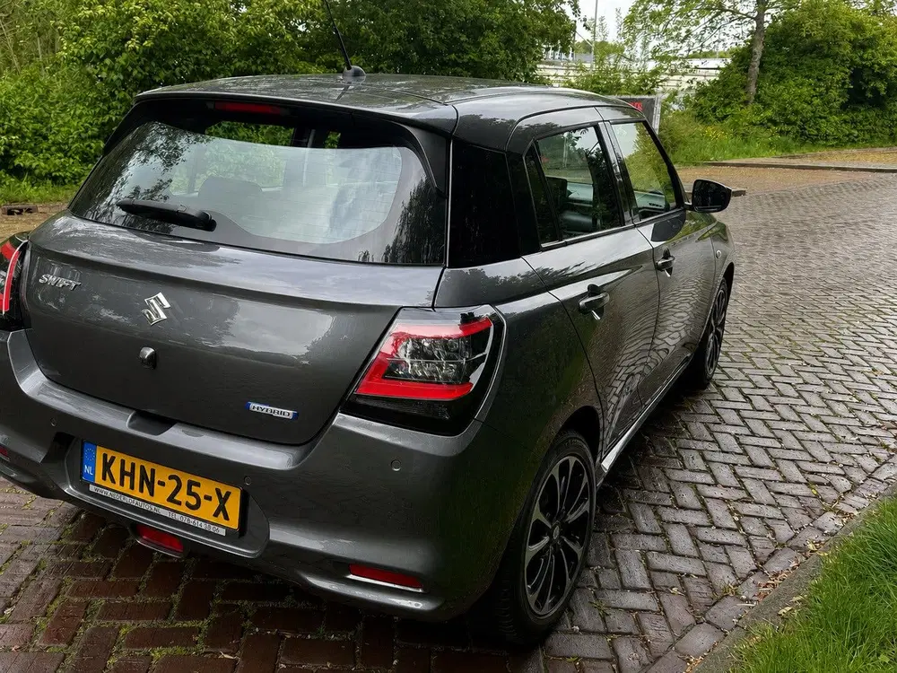 Suzuki Swift 1.2 Comfort Smart Hybrid 1 Eig.b.j. 10-202 uit 2024, foto 11