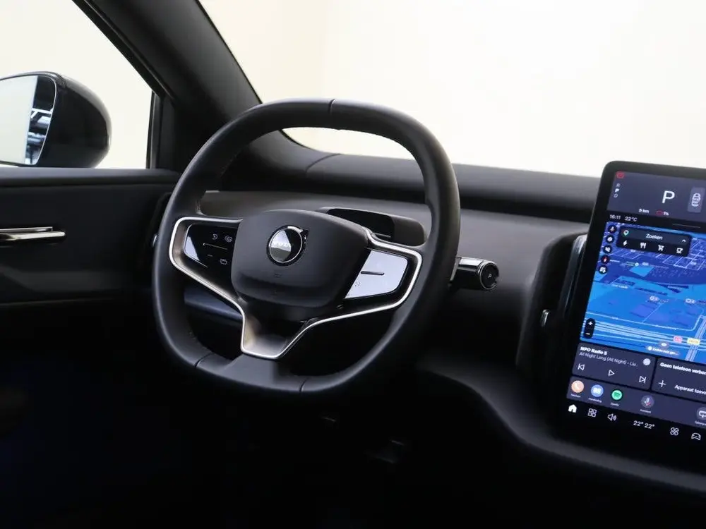 Volvo EX30 Single motor Extended Plus 69 kWh uit 2024, foto 12
