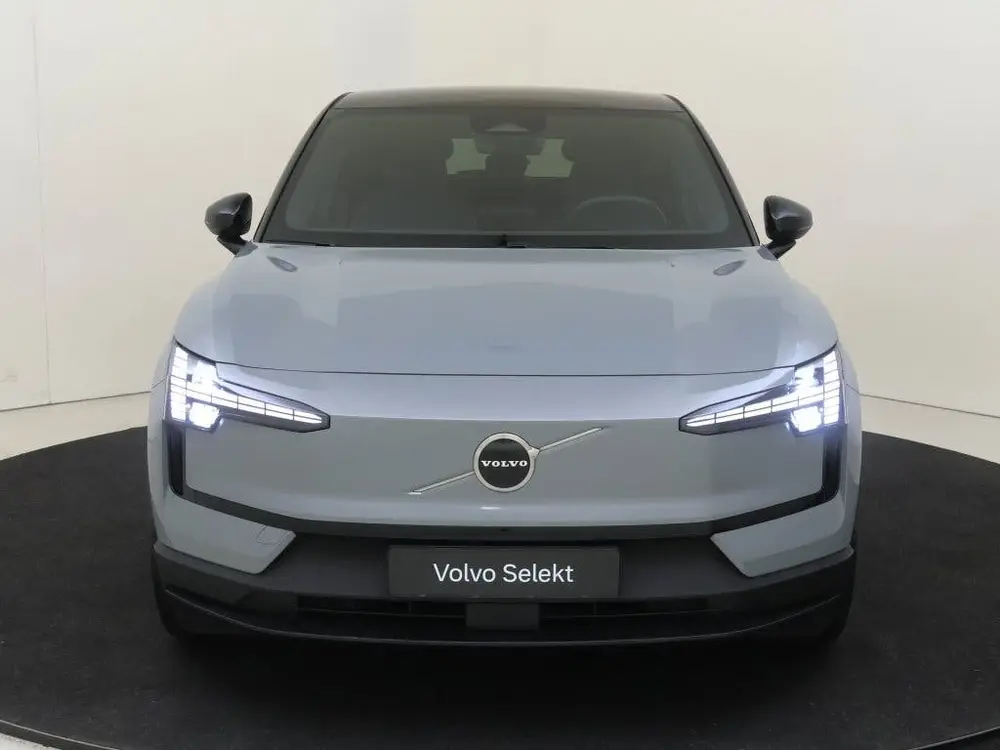 Volvo EX30 Single motor Extended Plus 69 kWh uit 2024, foto 4