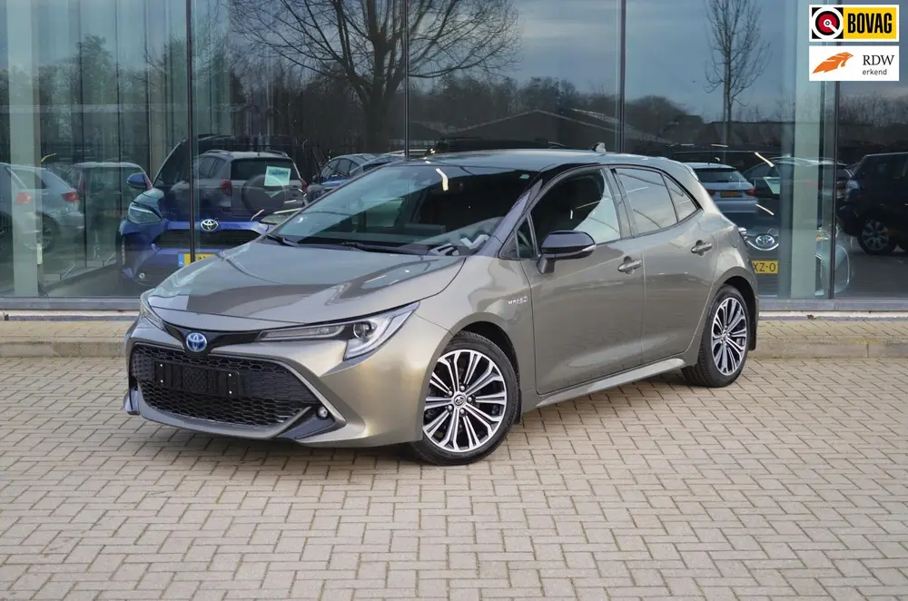 Toyota Corolla 2.0 Hybrid Executive uit 2019