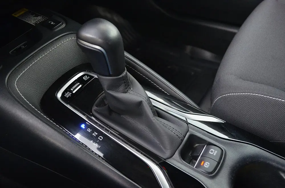 Toyota Corolla 2.0 Hybrid Executive uit 2019, foto 20