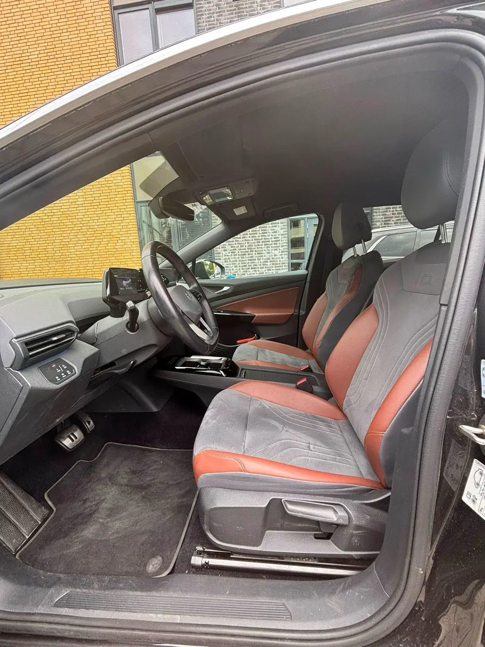 Volkswagen ID.4 First 77 kWh uit 2020, foto 10